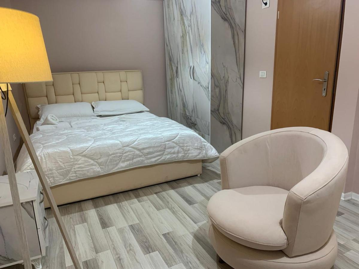 Two Bedroom Villa Tiran Dış mekan fotoğraf